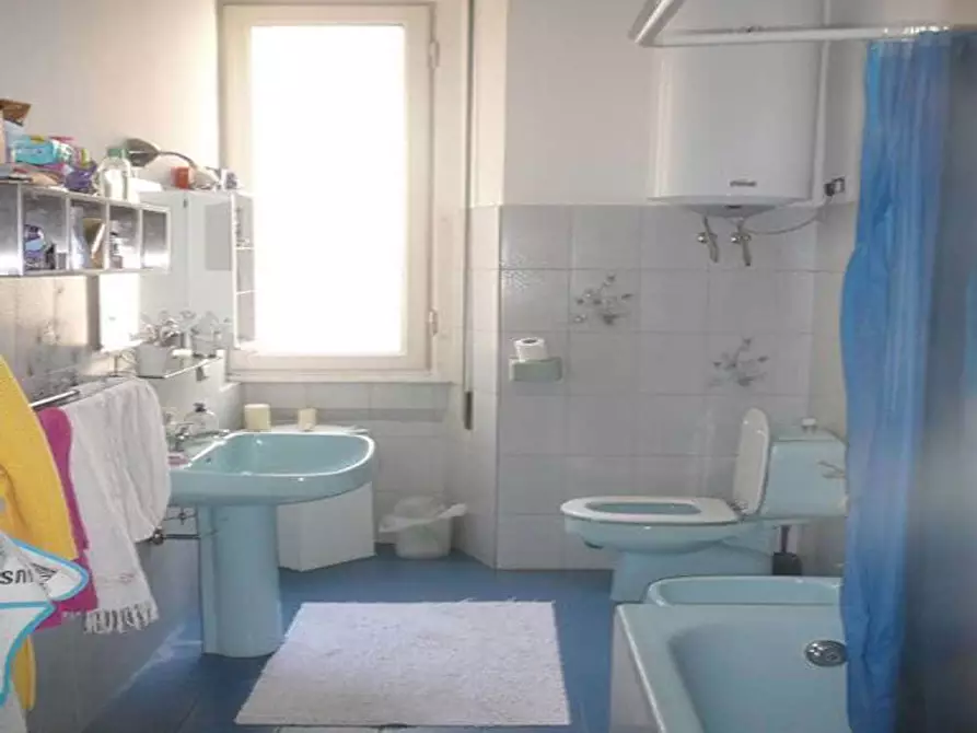 Immagine 16 di Camera in affitto  in Piazza Ventiquattro Maggio12 a Milano