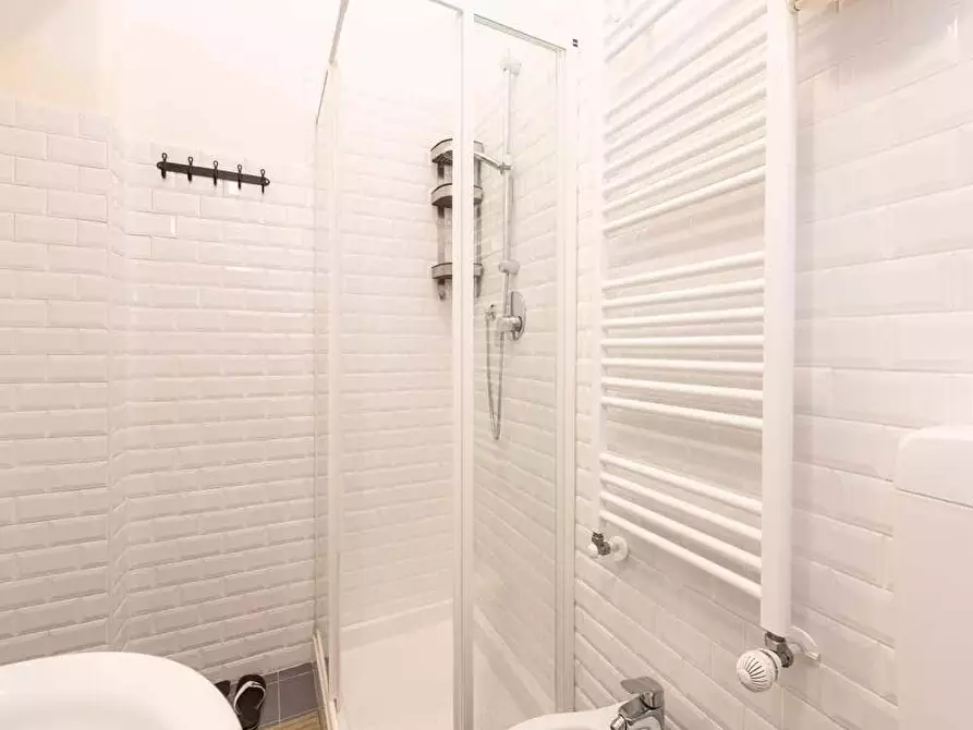 Immagine 11 di Camera in affitto  in Via Paolo Bassi22 a Milano