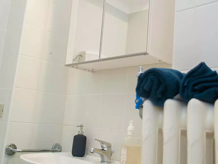 Immagine 6 di Camera in affitto  in Via Aldo Barbaro15 a Torino