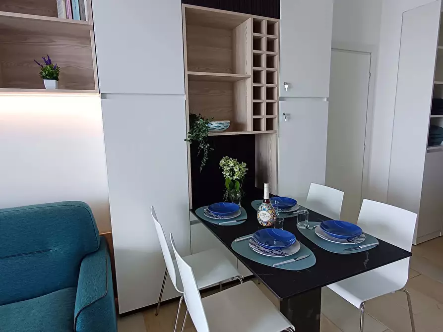 Immagine 10 di Appartamento in affitto  in Via Aurelia7 a Finale Ligure