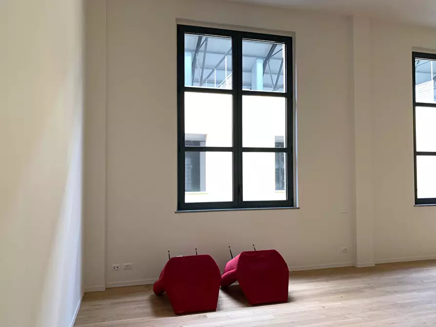 Immagine 2 di Appartamento in affitto  in Via Selvanesco77 a Milano