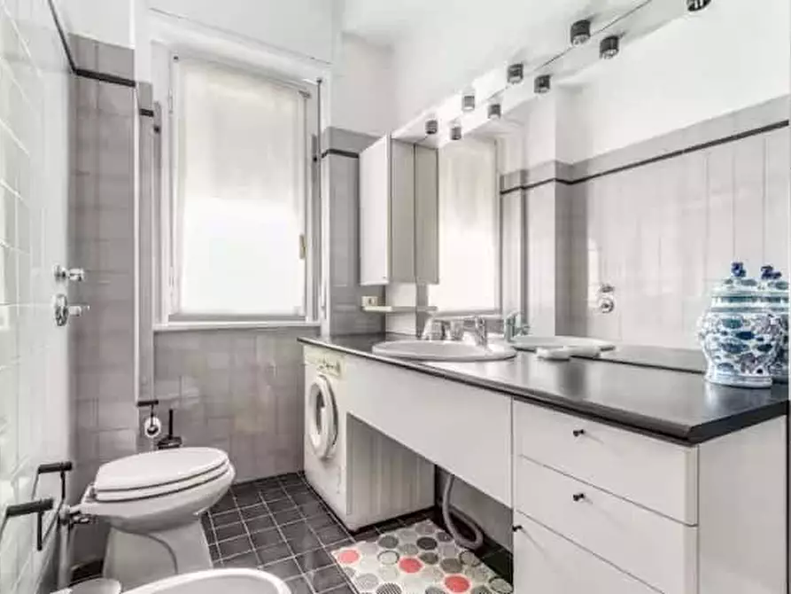 Immagine 11 di Appartamento in affitto  in Via Principe Eugenio4 a Milano