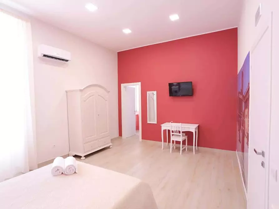 Immagine 5 di Camera in affitto  in Via Sacra11 a Pompei