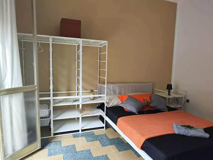 Immagine 1 di Camera in affitto  in Via Mario Bastia24 a Bologna