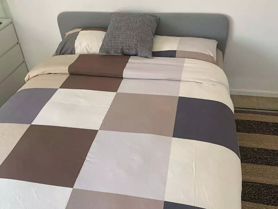 Immagine 4 di Camera in affitto  in Alzaia Naviglio Grande10 a Milano