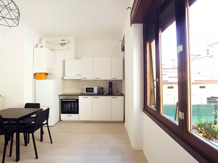 Immagine 17 di Camera in affitto  in Via Giuseppe Soli9 a Modena