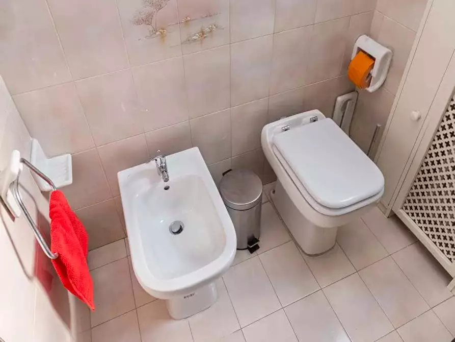 Immagine 35 di Camera in affitto  in Via Vincenzo Rabolini9 a Milano