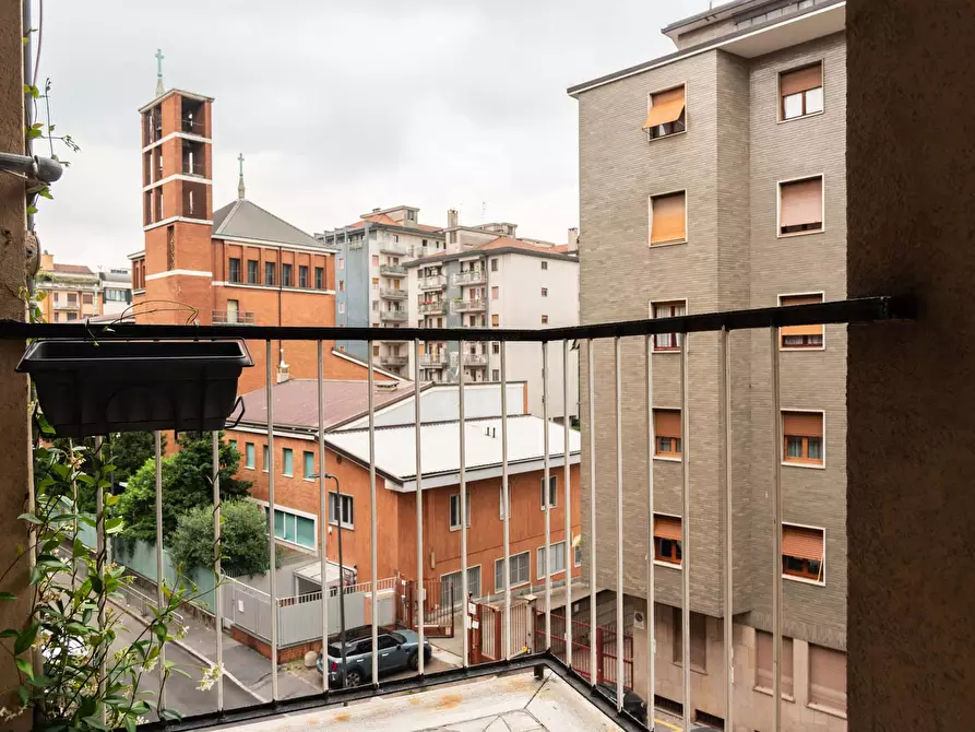 Immagine 27 di Appartamento in affitto  in Via Meloria10 a Milano