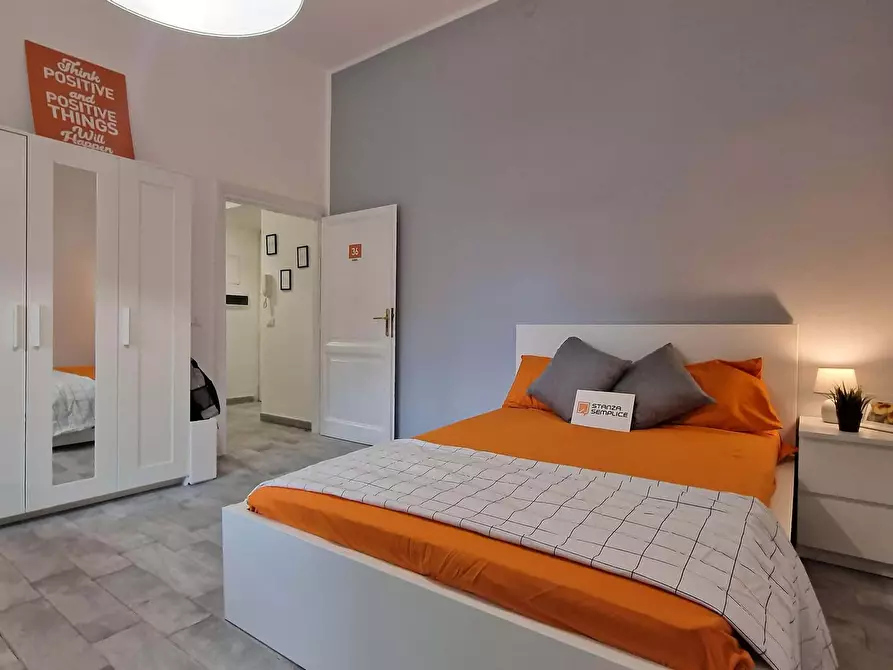 Immagine 8 di Camera in affitto  in Via Ostiense343 a Roma