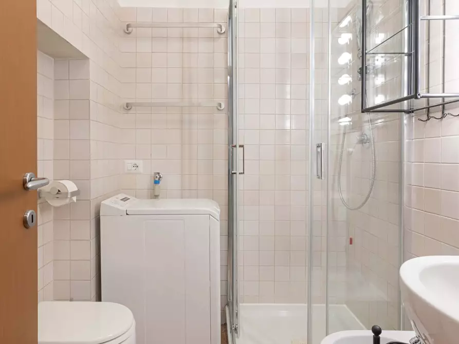 Immagine 4 di Appartamento in affitto  in Via Bramante1 a Milano