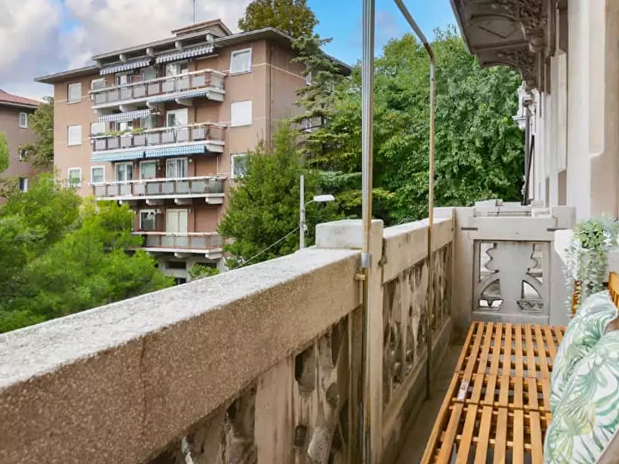 Immagine 23 di Appartamento in affitto  in Via Tibullo1 a Trieste