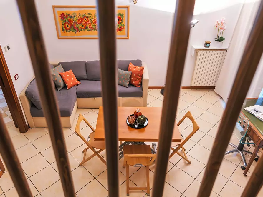 Immagine 19 di Appartamento in affitto  in Via Coluccio Salutati a Milano