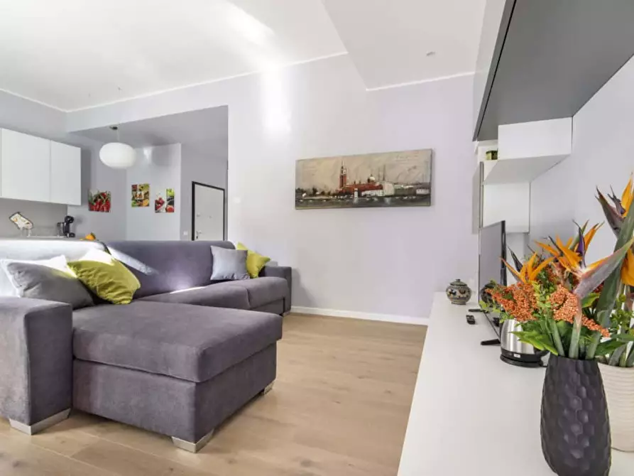 Immagine 7 di Appartamento in affitto  in Via Emanuele Notarbartolo46 a Palermo