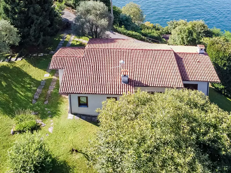 Immagine 48 di Appartamento in affitto  in Via Bellavista a Tremezzina