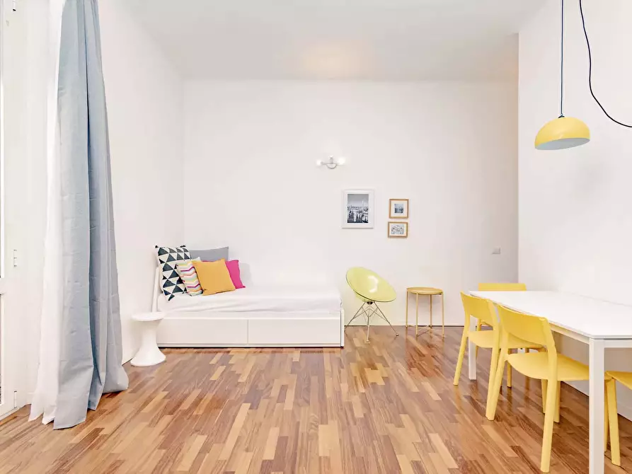 Immagine 15 di Appartamento in affitto  in Via Giambellino71 a Milano