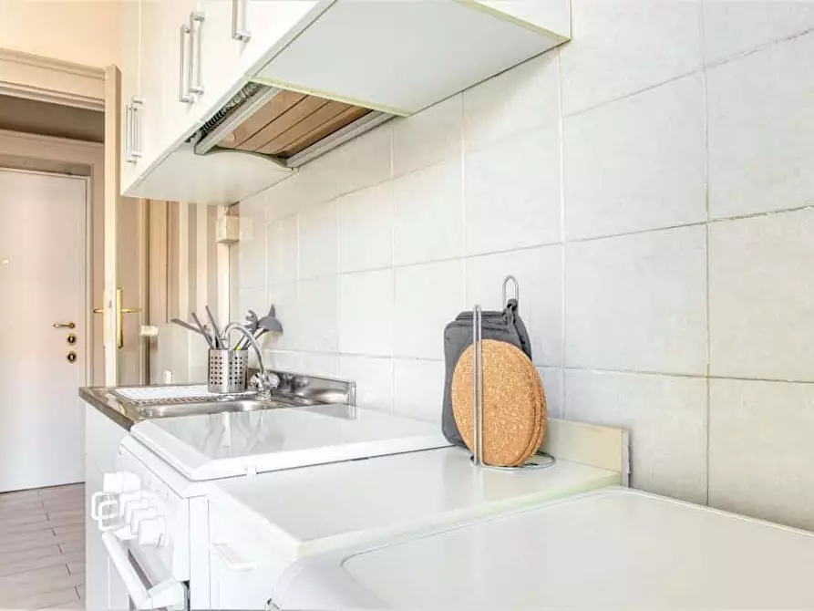 Immagine 11 di Camera in affitto  in Via Francesco Brioschi71 a Milano