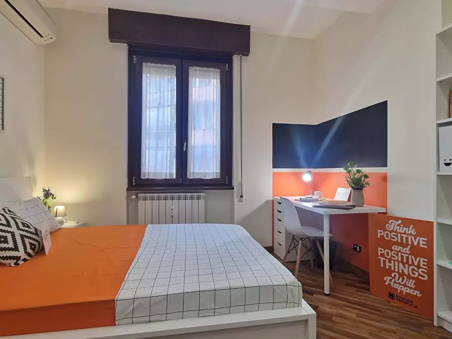 Immagine 5 di Camera in affitto  in Viale Ippocrate146 a Roma