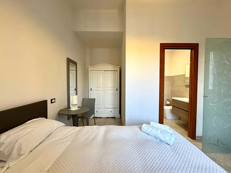 Immagine 10 di Appartamento in affitto  in Via Irnerio23 a Bologna