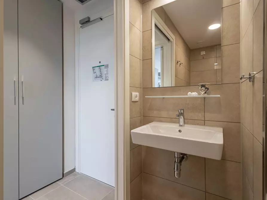 Immagine 6 di Appartamento in affitto  in Viale della Toscana10 a Firenze