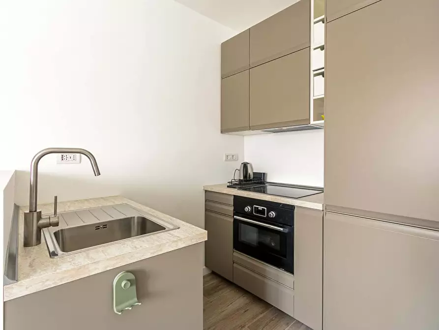 Immagine 4 di Appartamento in affitto  in Via Alessandro Tadino2 a Milano