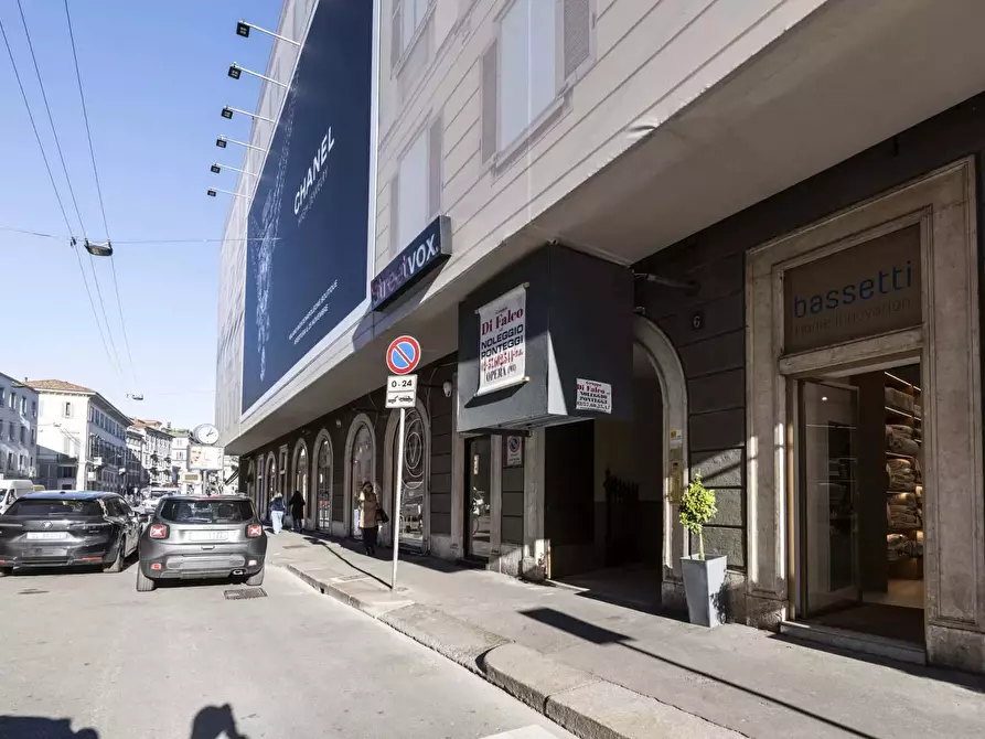 Immagine 10 di Appartamento in affitto  in Corso Venezia6 a Milano