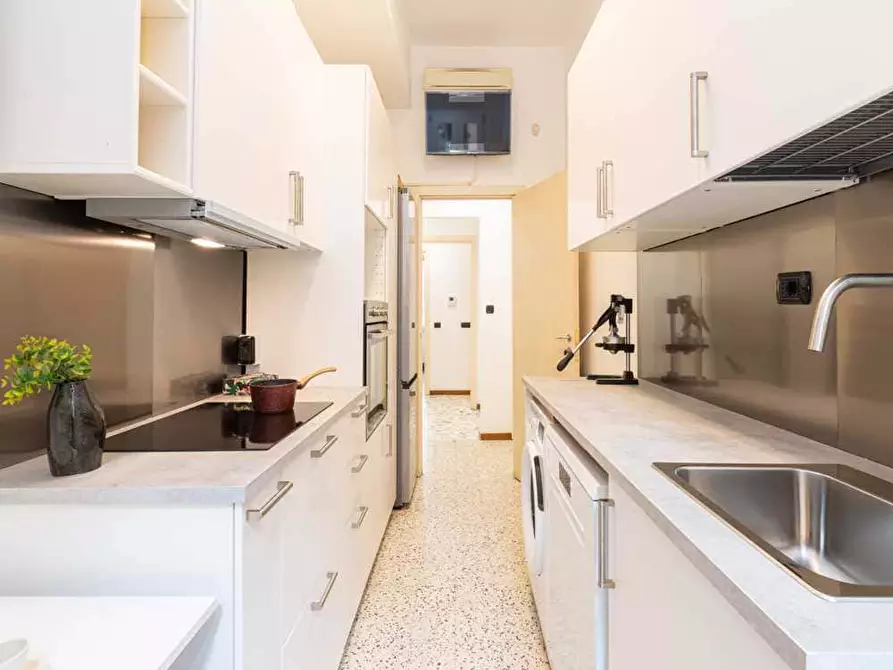 Immagine 18 di Camera in affitto  in Via Nino Bixio34 a Milano