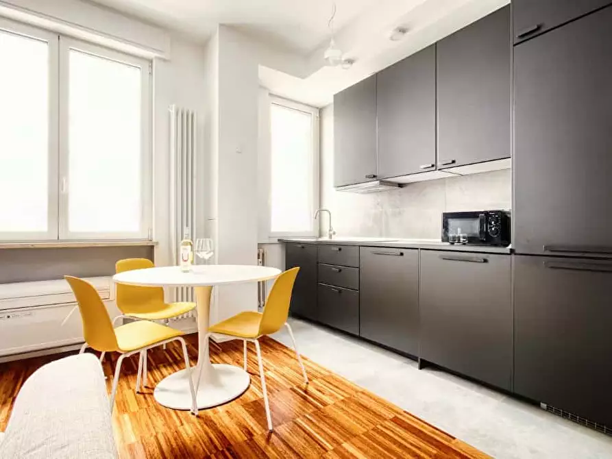 Immagine 16 di Appartamento in affitto  in Via Piero della Francesca51 a Milano