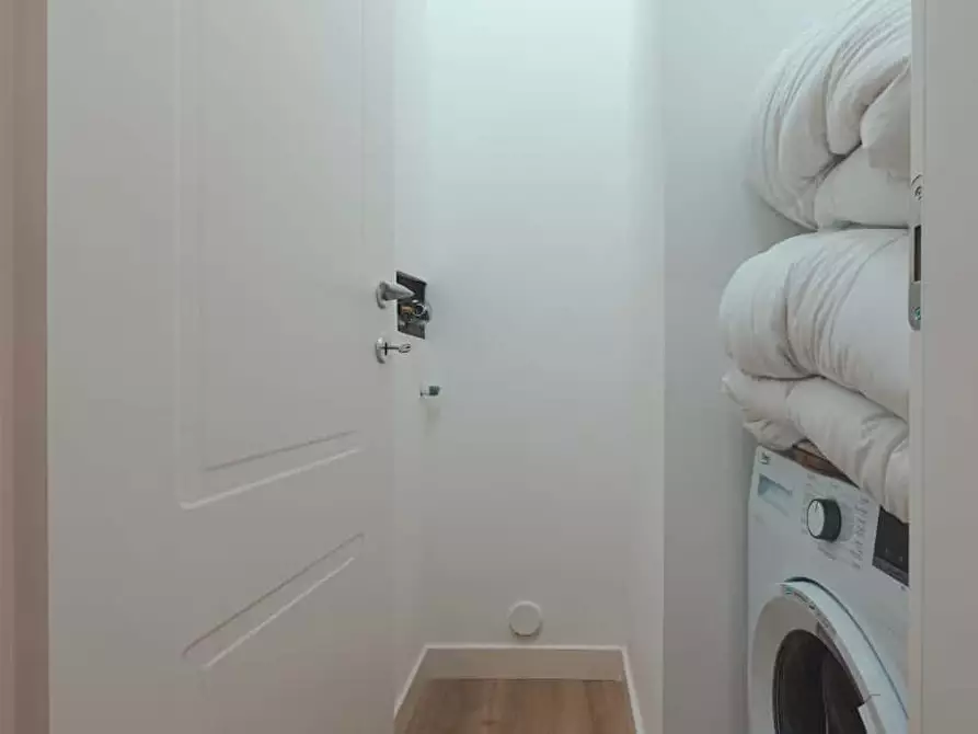 Immagine 11 di Appartamento in affitto  in Via Milano17 a Trieste