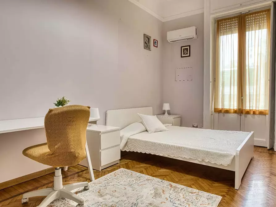 Immagine 12 di Appartamento in affitto  in Viale dei Mille21 a Milano