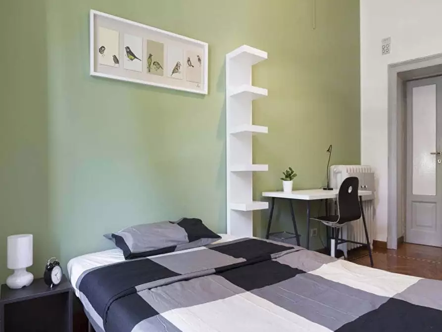 Immagine 3 di Camera in affitto  in Piazza Maria Adelaide di Savoia5 a Milano