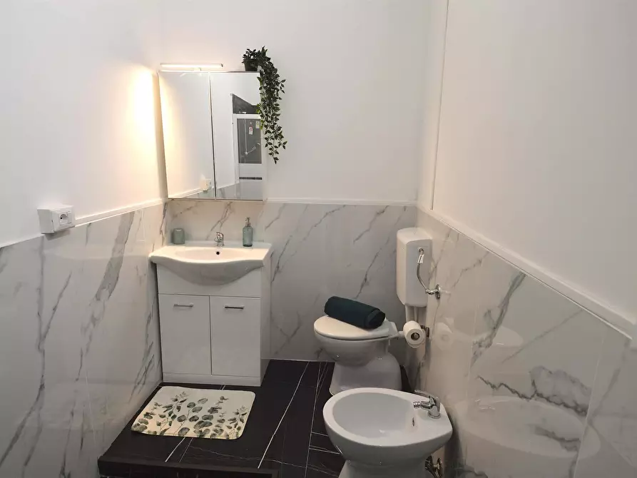 Immagine 8 di Camera in affitto  in Via Barbato Zanoni37 a Modena