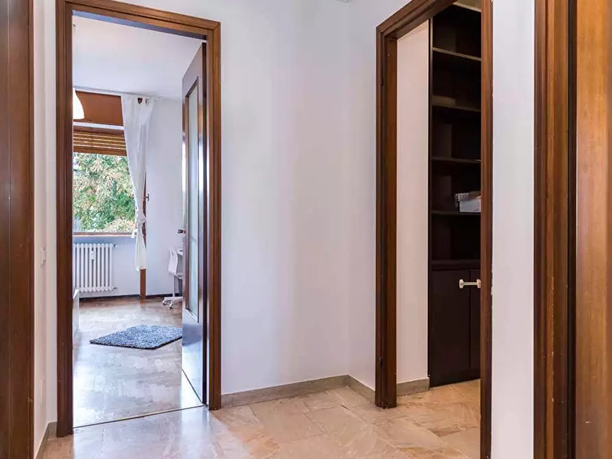 Immagine 17 di Camera in affitto  in via Rosa Vergani Marelli2 a Milano