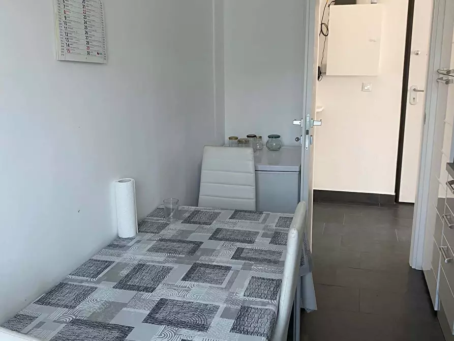 Immagine 9 di Camera in affitto  in Via delle Grazzine3 a Brescia