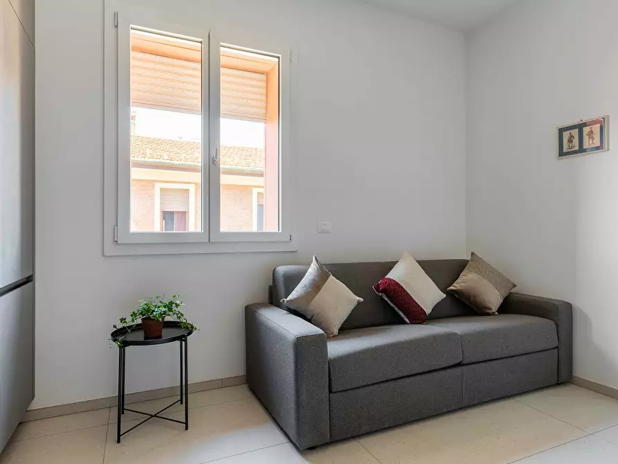 Immagine 4 di Appartamento in affitto  in Via Mario de Maria a Bologna