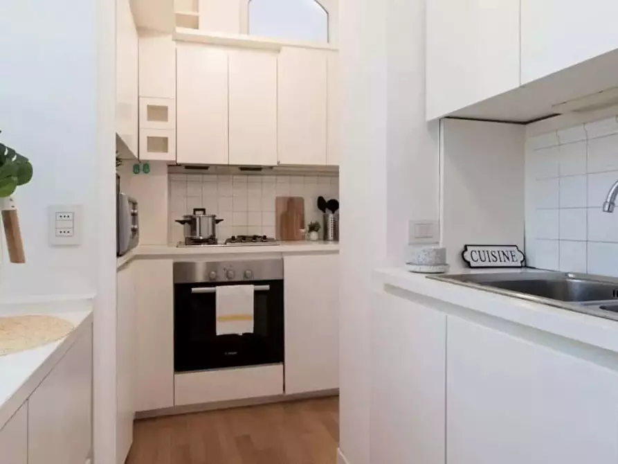 Immagine 36 di Appartamento in affitto  in Via Pontaccio a Milano