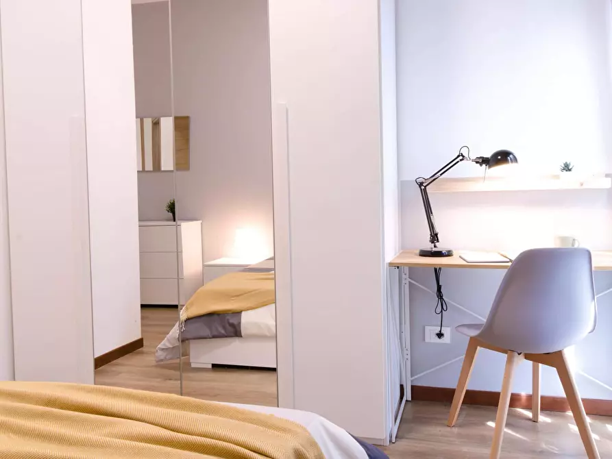 Immagine 1 di Camera in affitto  in Via Senatore Diogene Valotti a Brescia