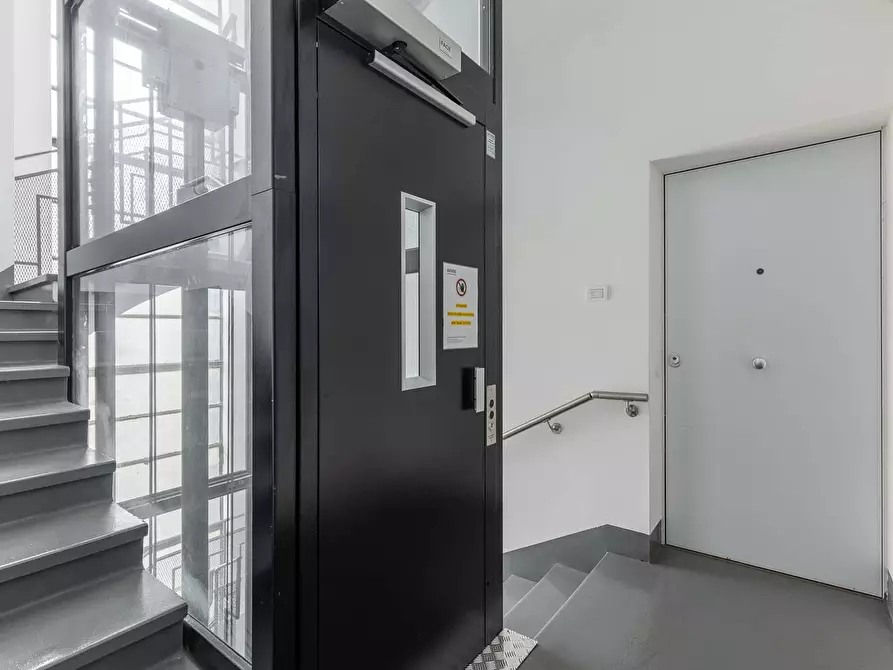 Immagine 24 di Appartamento in affitto  in Via Oreste Regnoli6 a Bologna