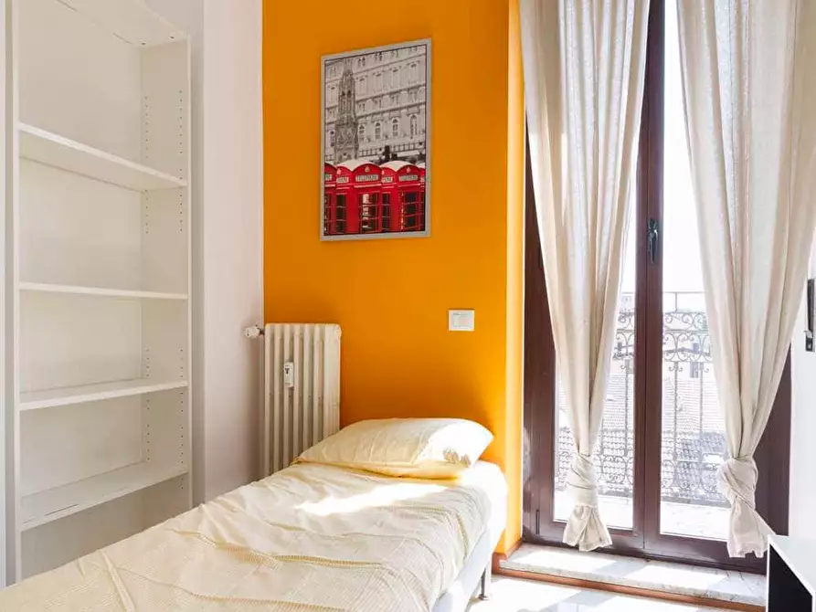 Immagine 1 di Camera in affitto  in Via Giuseppe Meda34 a Milano