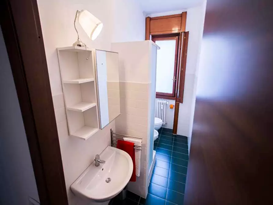 Immagine 33 di Camera in affitto  in Via Francesco Arese12 a Milano