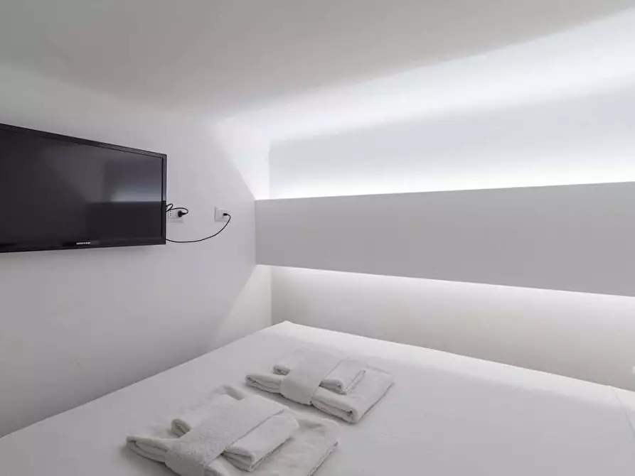 Immagine 14 di Appartamento in affitto  in Via Aminto Caretto6 a Milano