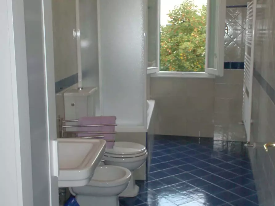 Immagine 23 di Camera in affitto  in Via del Campuccio100 a Firenze