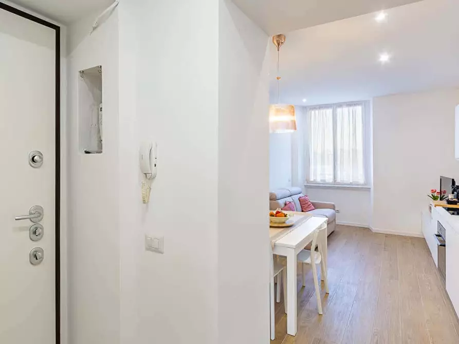 Immagine 7 di Appartamento in affitto  in Viale Nazario Sauro5 a Milano