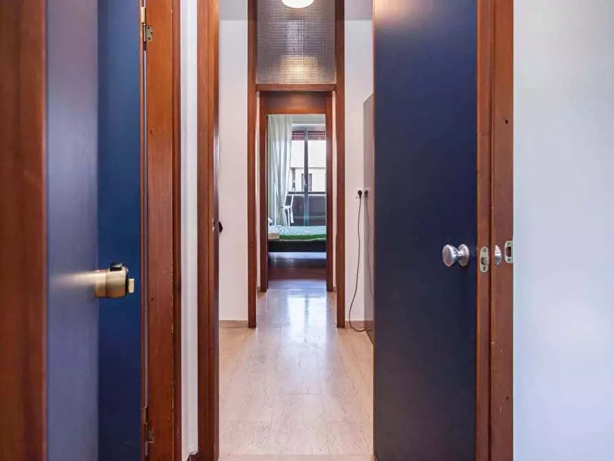 Immagine 46 di Camera in affitto  in Via Giuseppe Frua16 a Milano