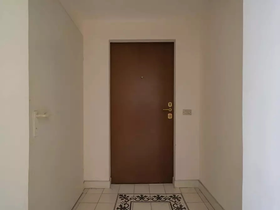 Immagine 32 di Appartamento in affitto  in Corso Vercelli1 a Milano
