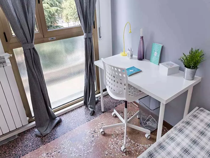 Immagine 6 di Camera in affitto  in Viale Giovanni Vicini20 a Bologna