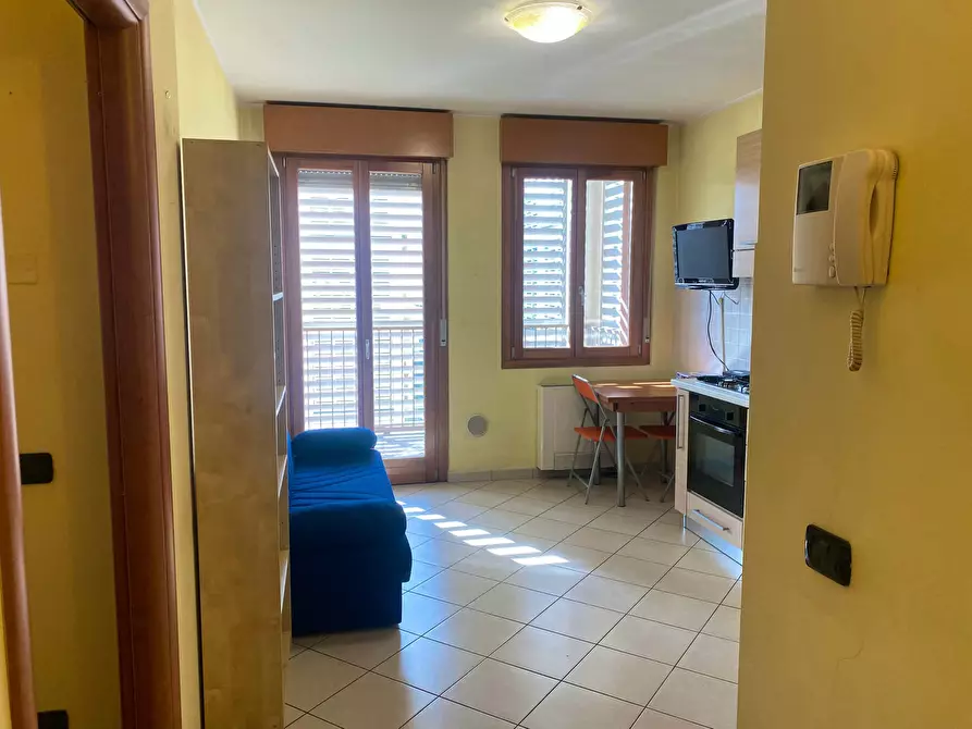 Immagine 2 di Appartamento in affitto  in Via Monte Rosa a Rozzano