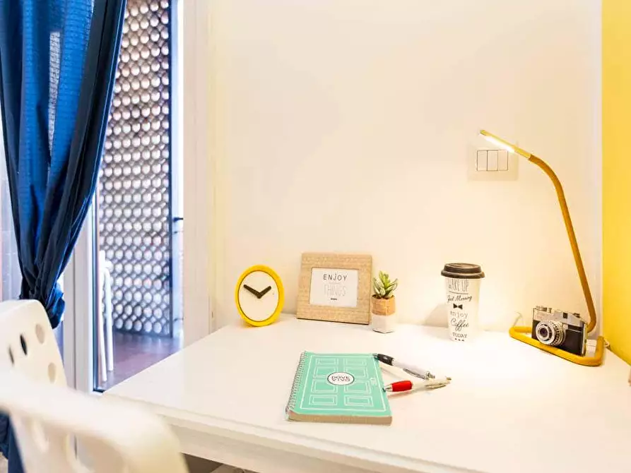 Immagine 8 di Camera in affitto  in Via Comelico3 a Milano