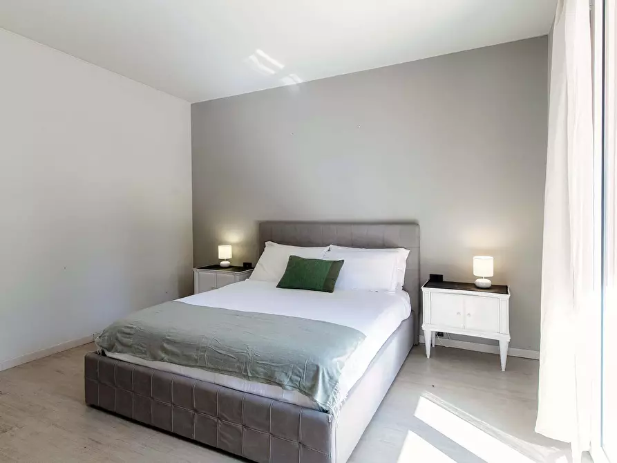 Immagine 25 di Appartamento in affitto  in Via Belvedere10 a Bizzarone