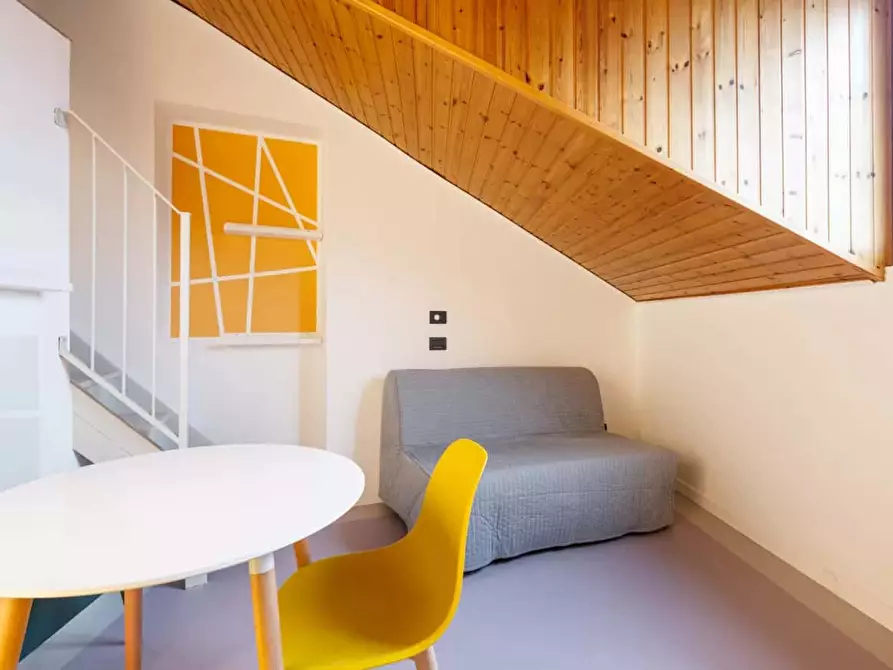 Immagine 12 di Appartamento in affitto  in Corso Magenta25 a Milano