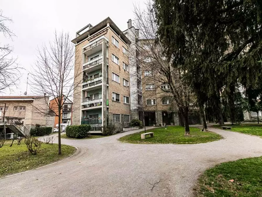 Immagine 18 di Camera in affitto  in Via Moncalvo31 a Milano